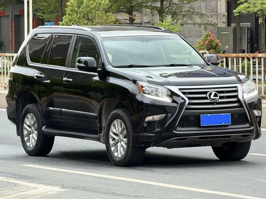 Lexus GX