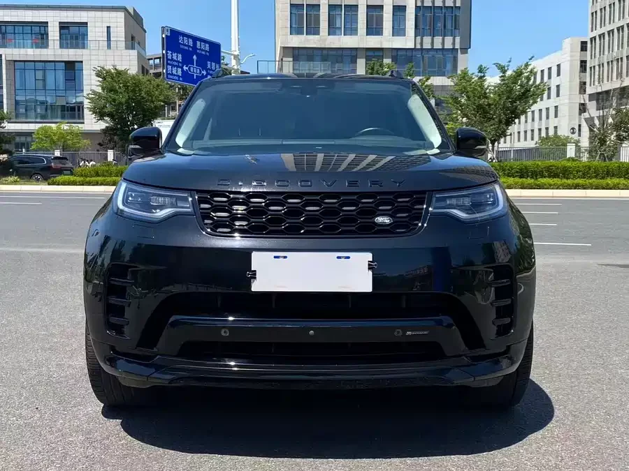 Land Rover finds