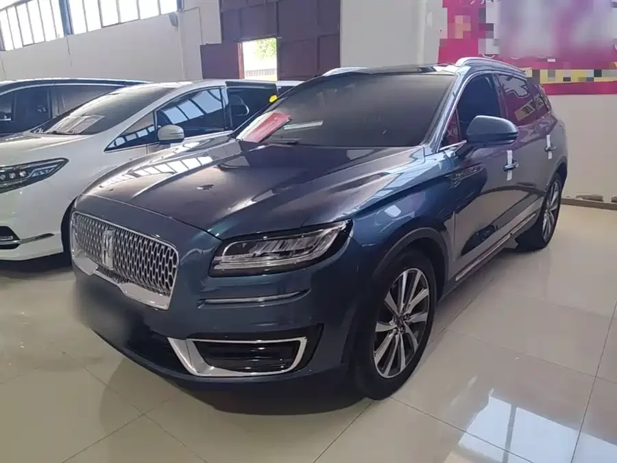 Lincoln Navigator
