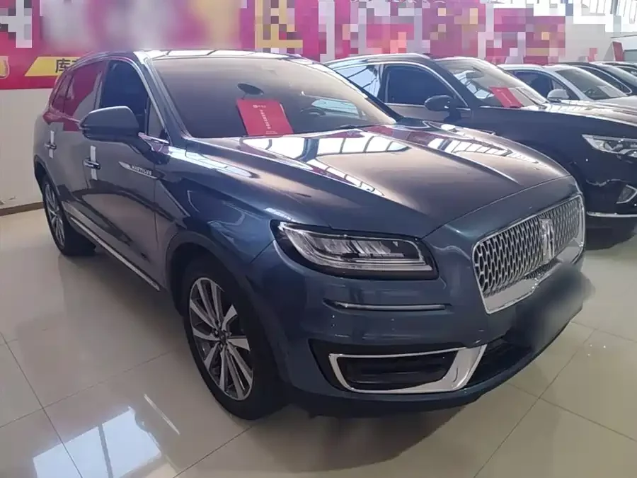 Lincoln Navigator