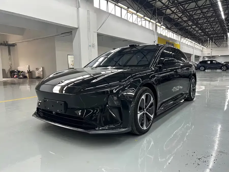 NIO ET5T