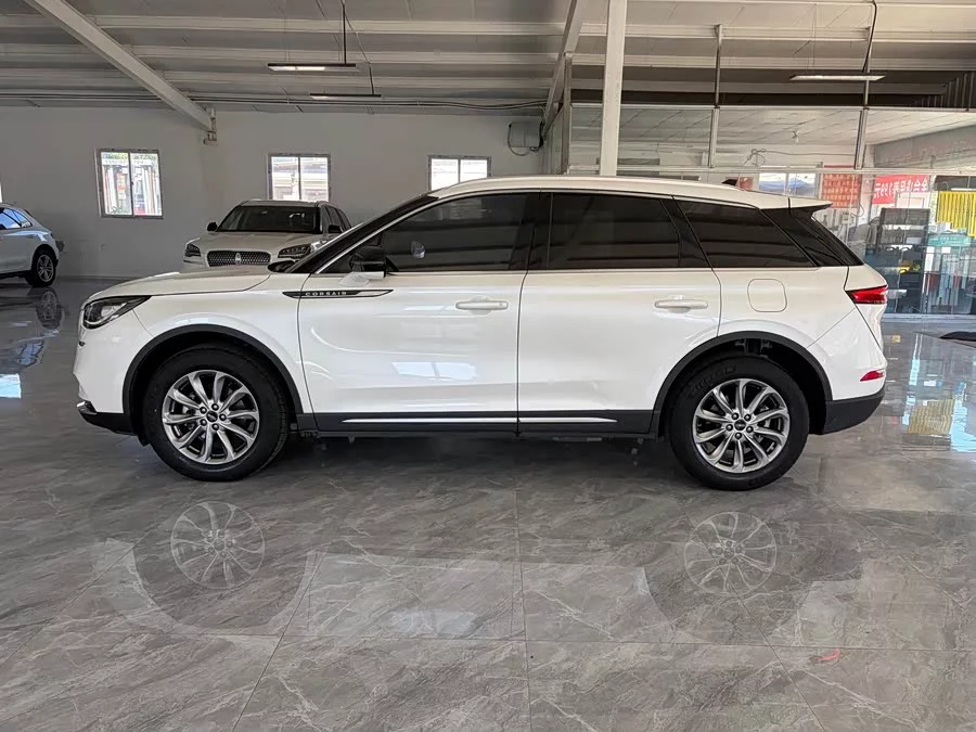 Lincoln Adventurer