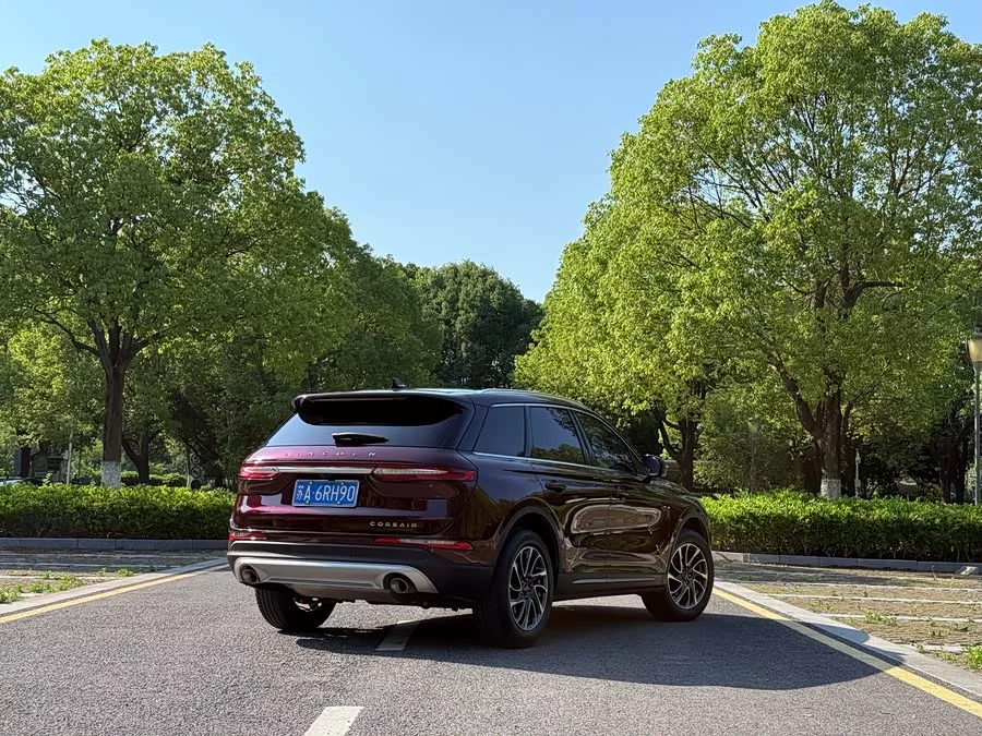 Lincoln Adventurer