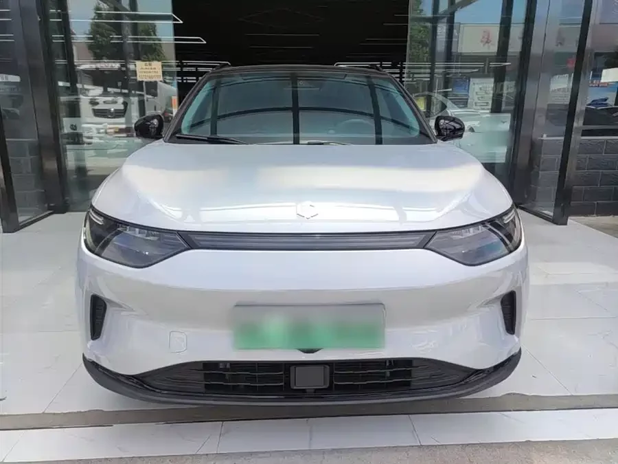 Leapmotor C11