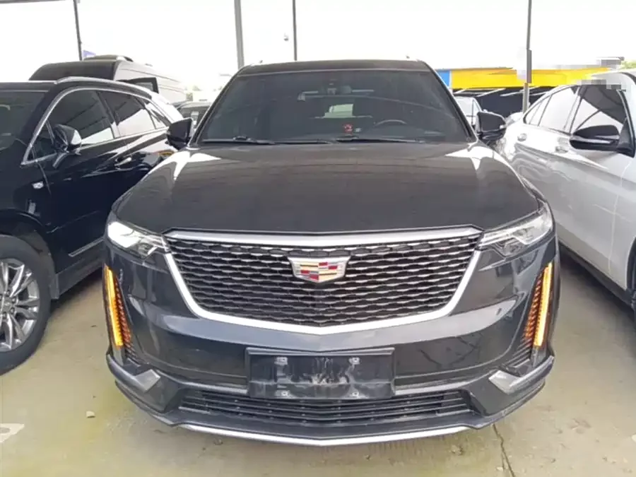 Cadillac XT6