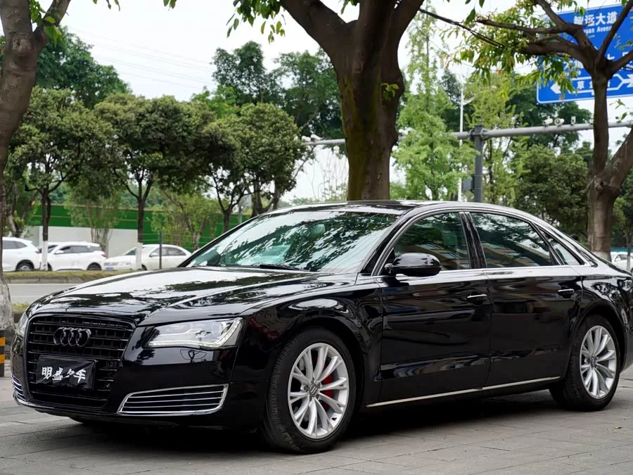 Audi A8