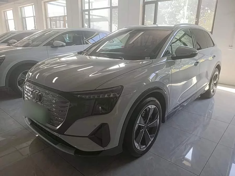Audi Q5 e-tron