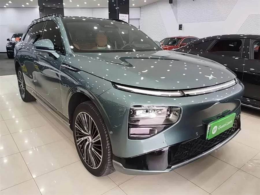Xpeng G9