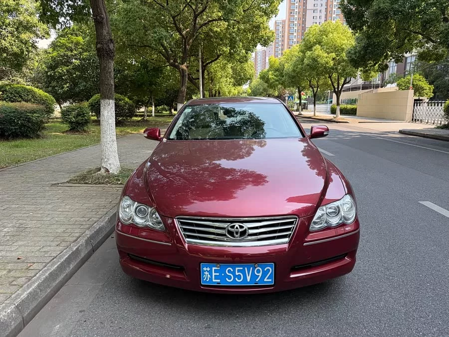 Toyota Reiz