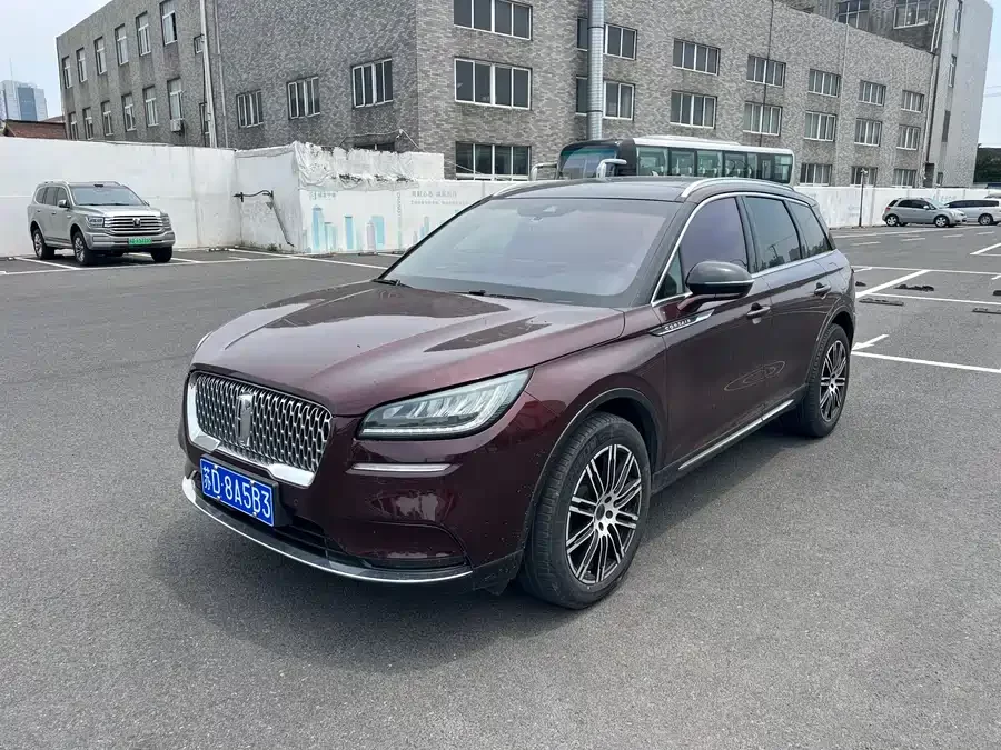 Lincoln Adventurer