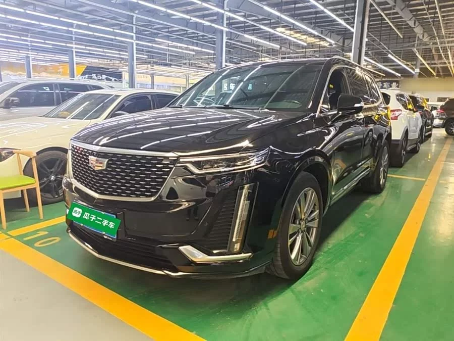 Cadillac XT6