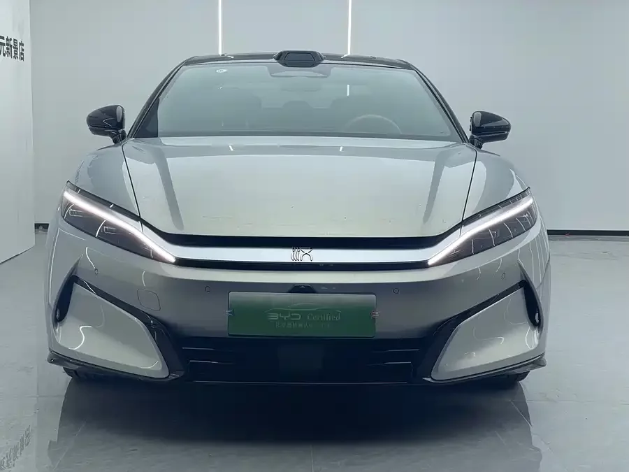 BYD Han L