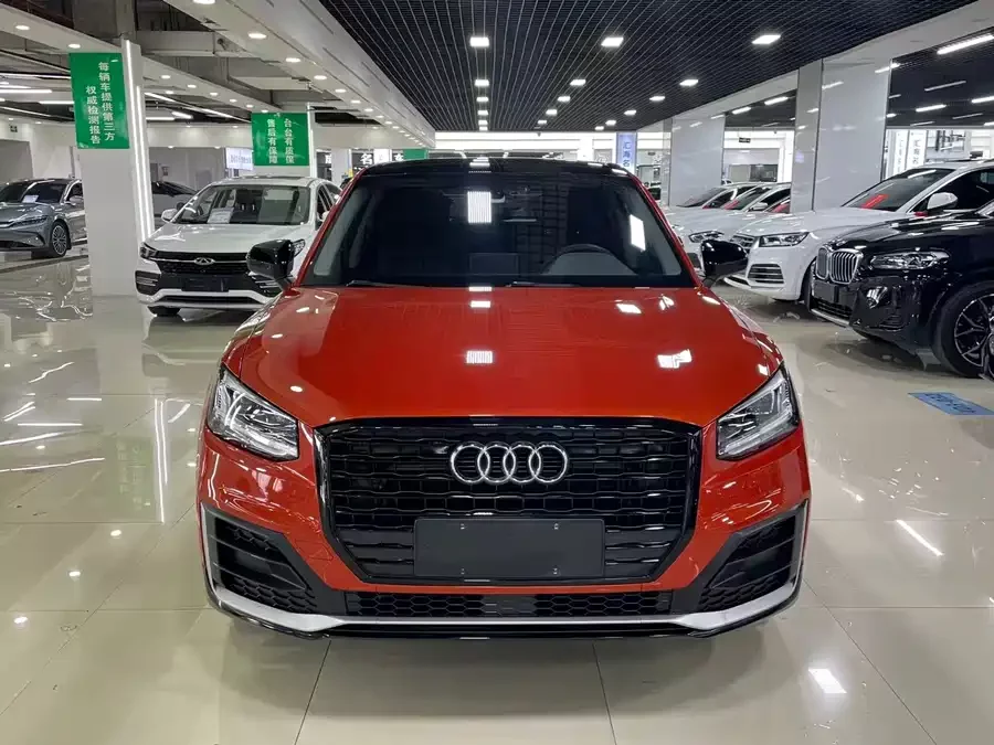 Audi Q2L