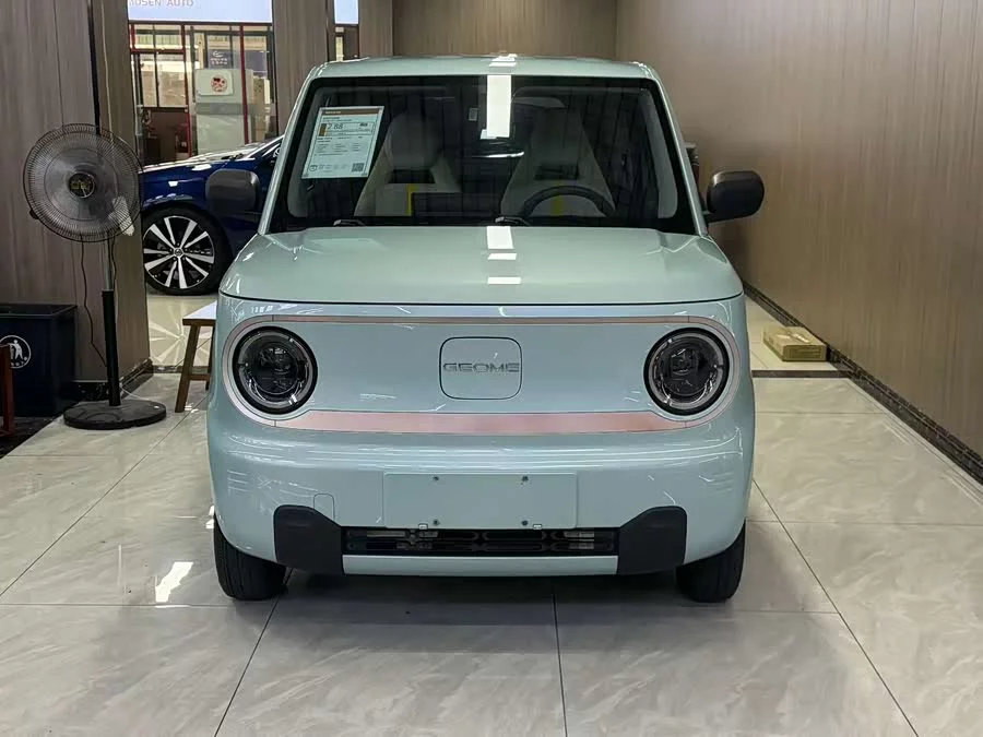 Geely Panda