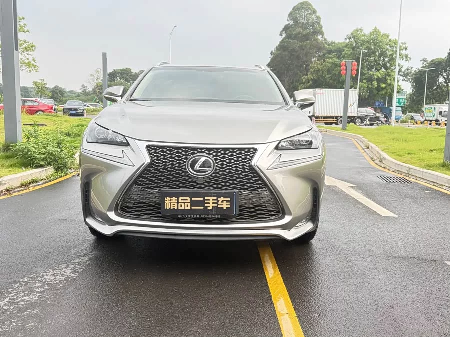 Lexus NX
