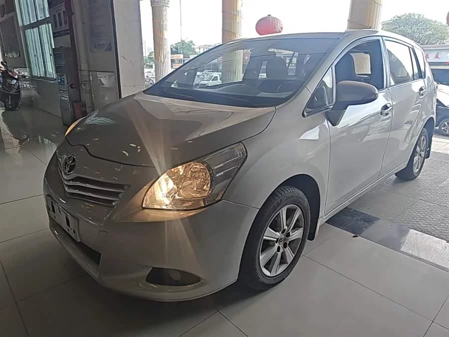 Toyota Verso / EZ