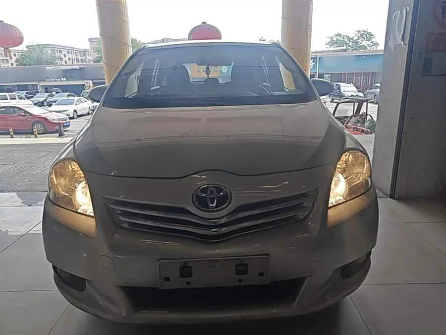 Toyota Verso / EZ