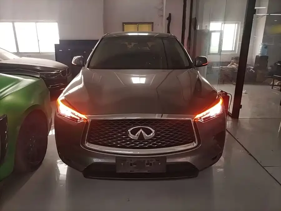 Infiniti QX50