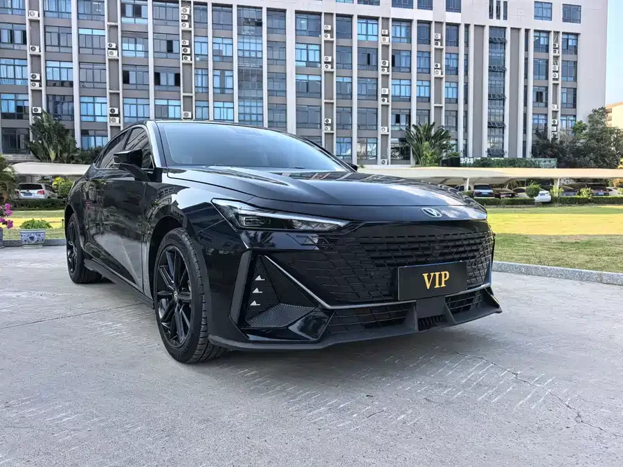Changan UNI-V