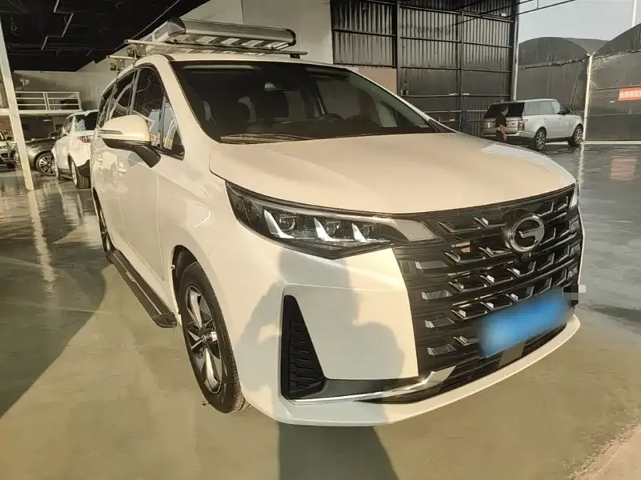 GAC Trumpchi M6