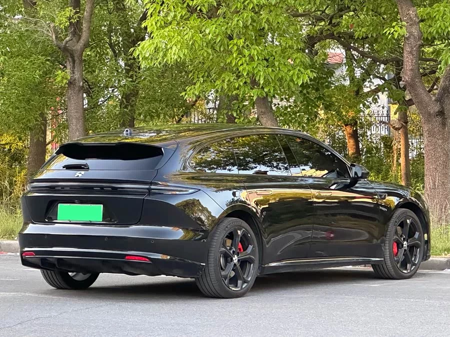 NIO ET5T