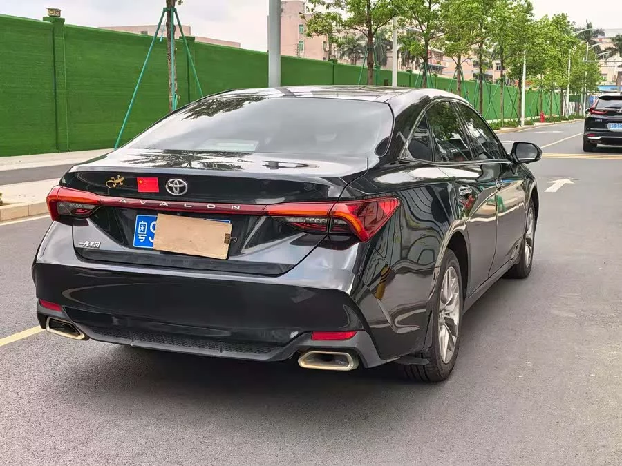 Toyota Avalon
