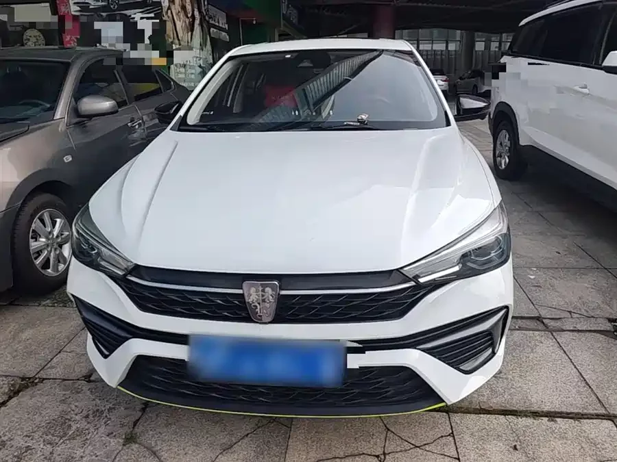Roewe i5
