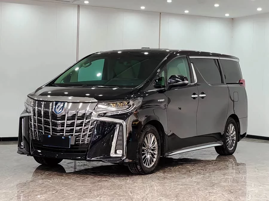 Toyota Crown Vellfire