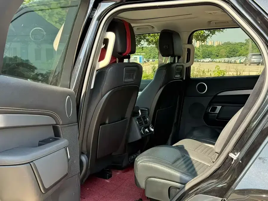 Land Rover finds