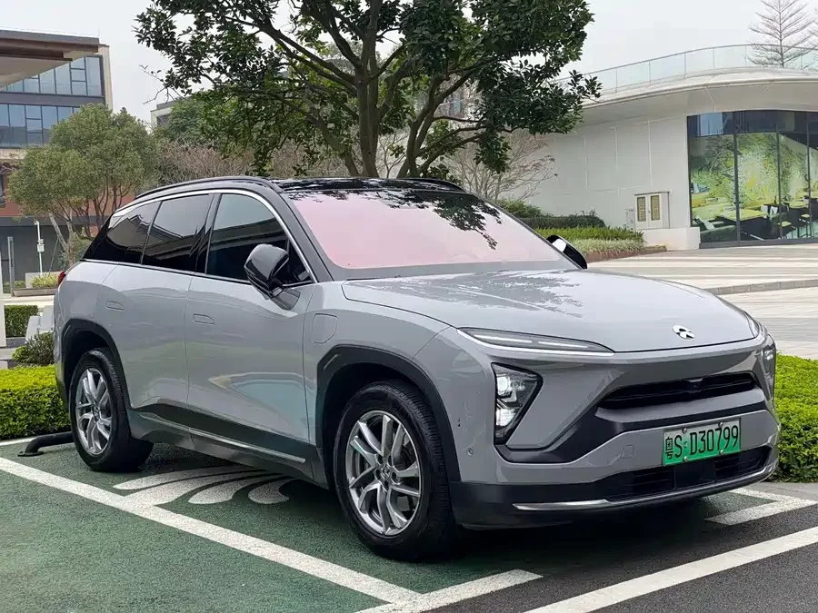 NIO ES6