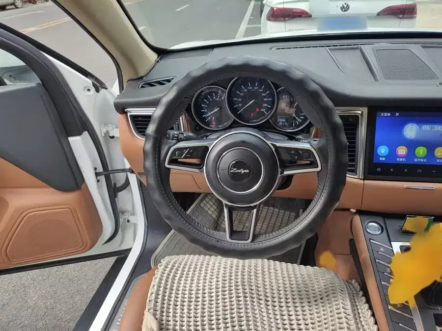 Zotye SR9