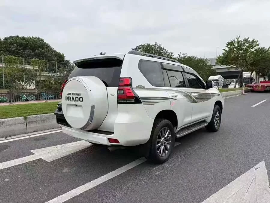 Toyota Prado