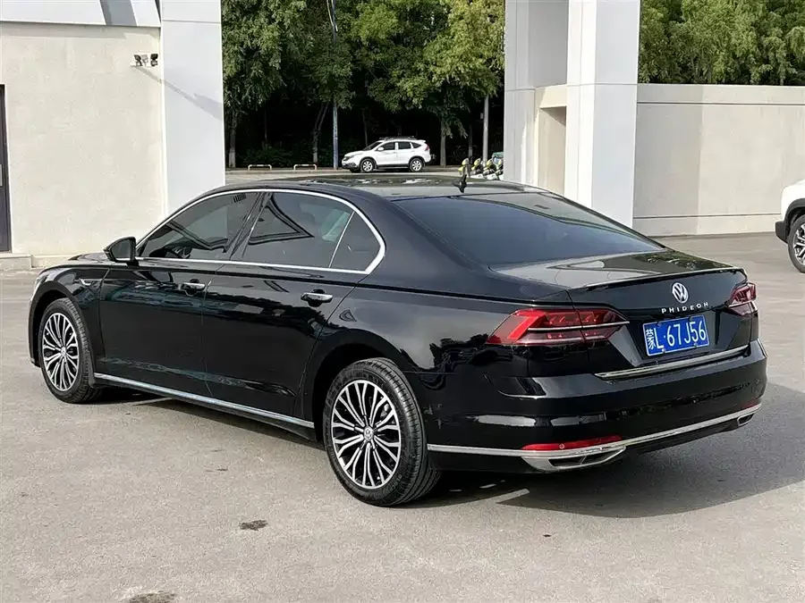 Volkswagen Phaeton / Phideon