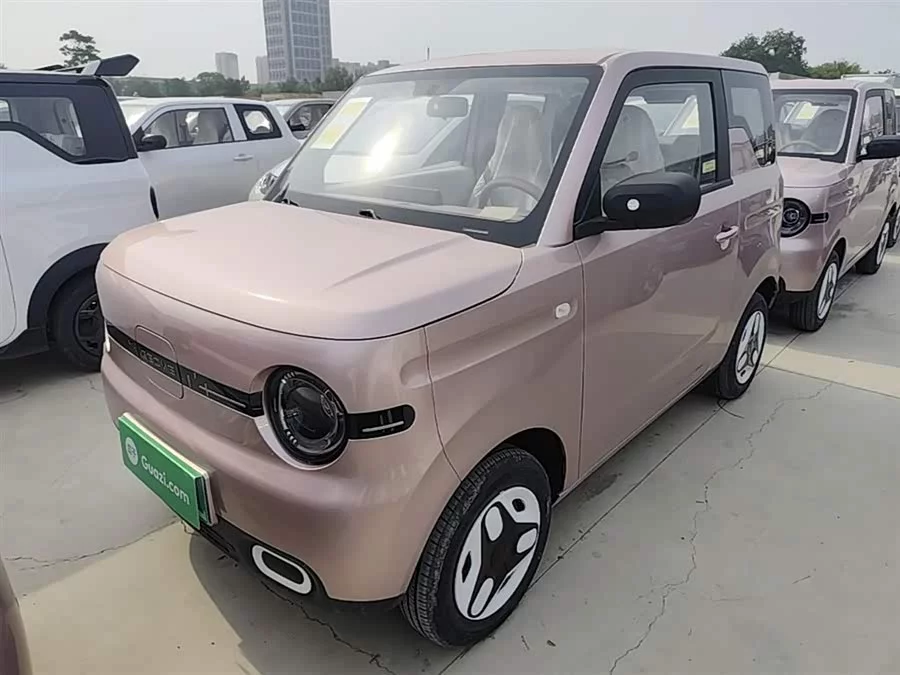 Geely Panda