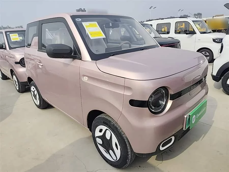 Geely Panda