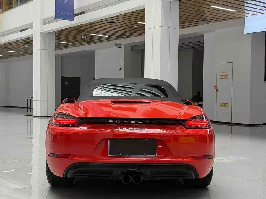 Porsche 718