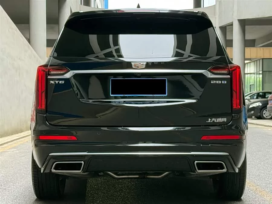 Cadillac XT6