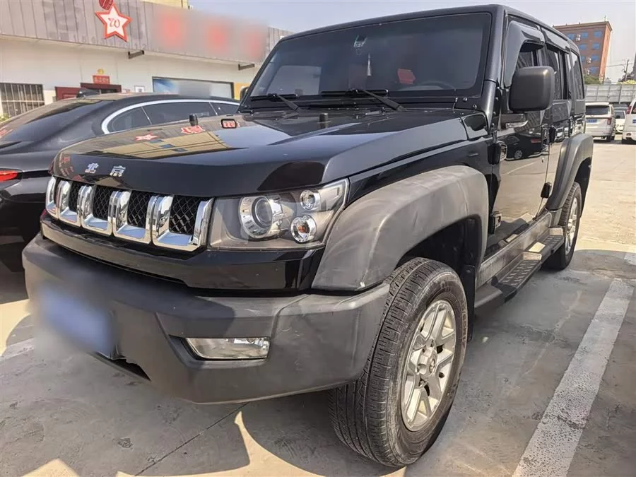 BAIC BJ40
