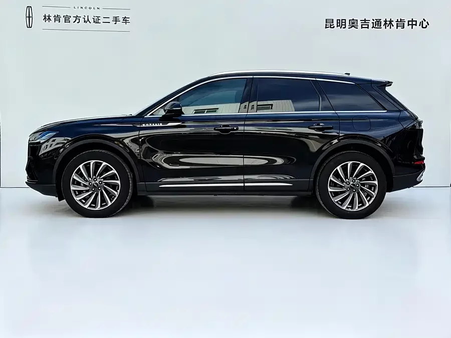 Lincoln Adventurer