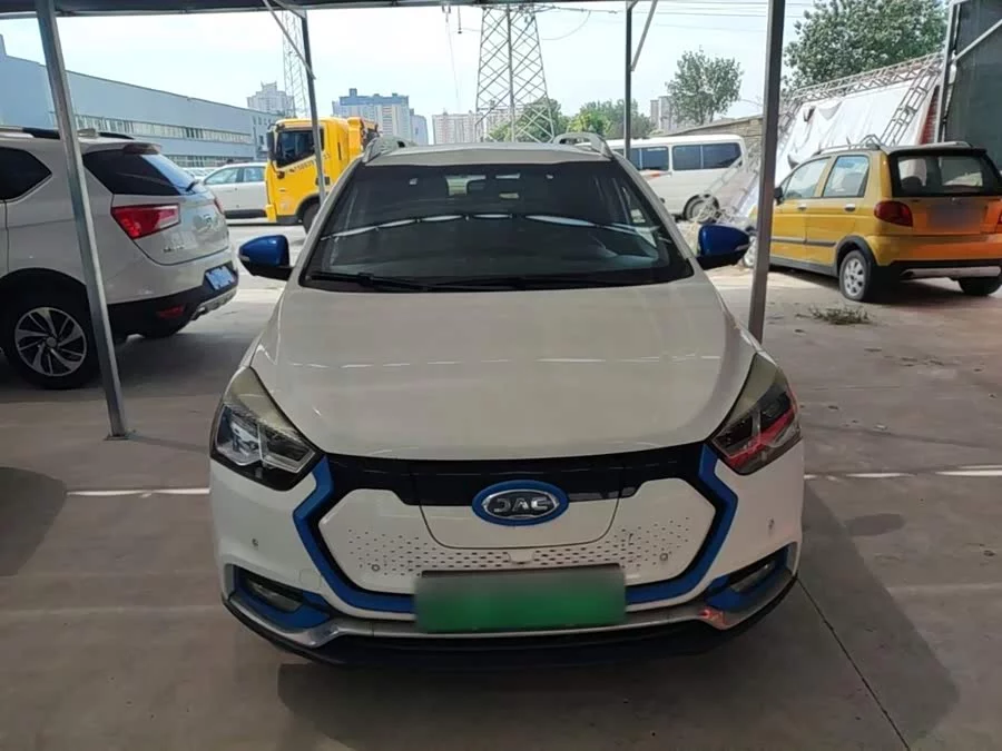 JAC Group JAC iEV7S