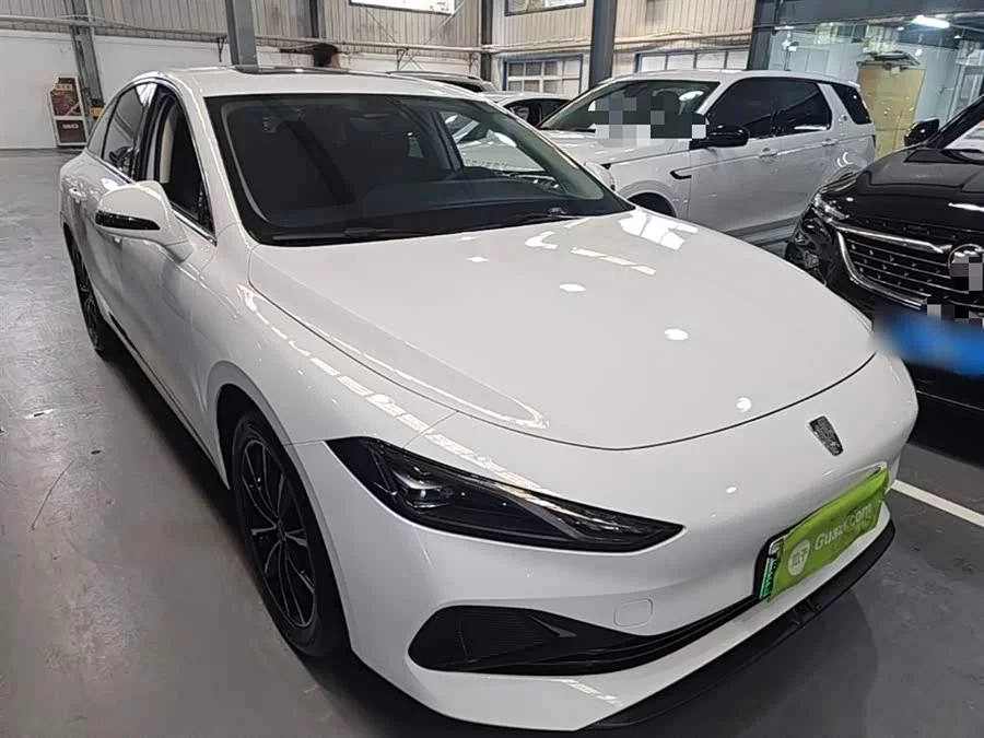 Roewe D7