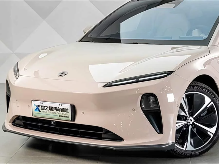 NIO ET5T
