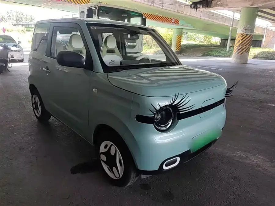 Geely Panda