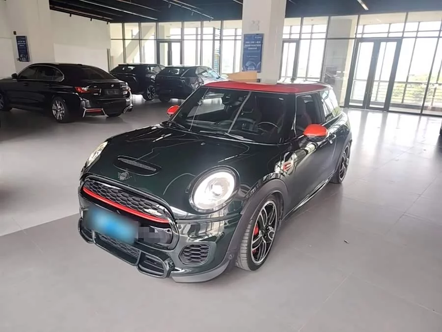MINI JCW