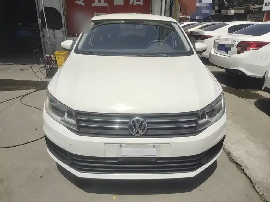 Volkswagen Santana