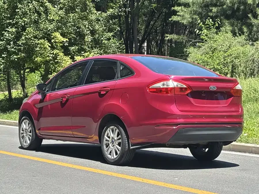 Ford Carnival