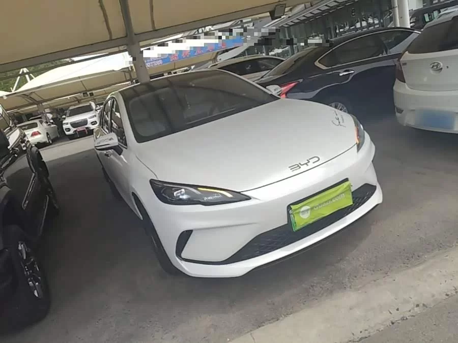 BYD seal 05 DM-i