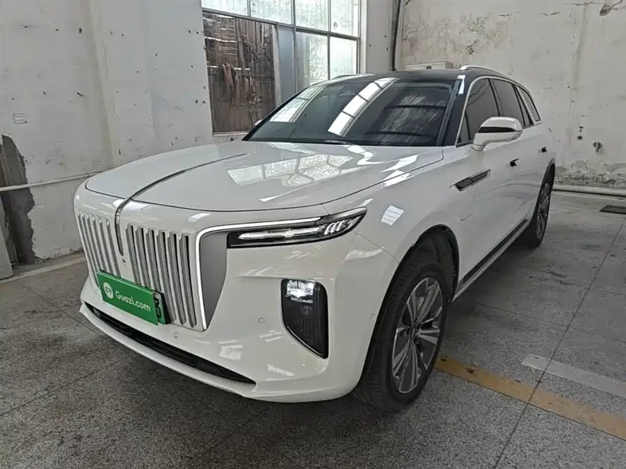 Hongqi E-HS9