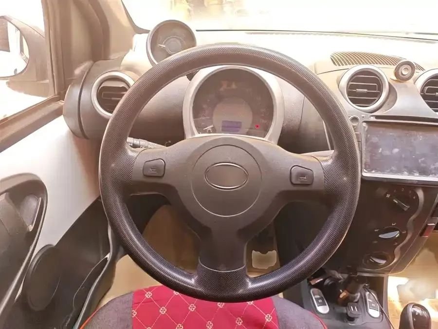 BYD F0