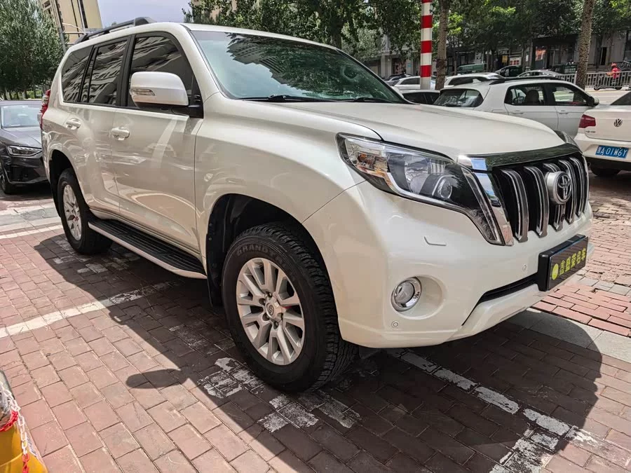 Toyota Prado
